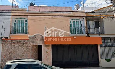 Casa en venta en Providencia, Guadalajara, Jalisco.