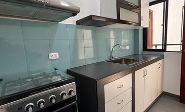 Venta de casa amplia de 4 pisos