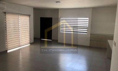 Casa Jardines del Campestre Al Norte de Saltillo