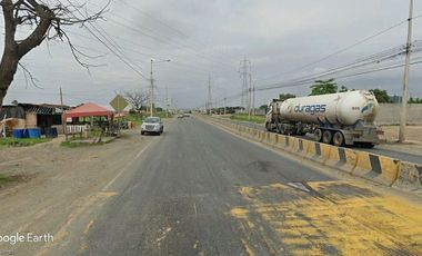 Terreno vendo via Samborondòn