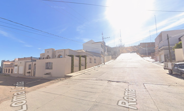 Tu futuro hogar empieza con una decisión inteligente!! Venta de linda y amplia casa en recuperación bancaria, Cuauhtémoc, Chih.