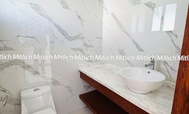 CASA EN VENTA ALTOZANO $5,400,000