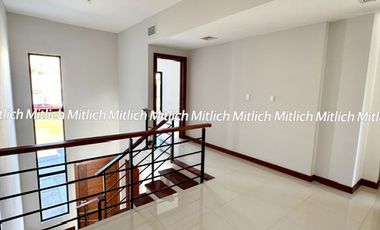 CASA EN VENTA ALTOZANO $5,400,000