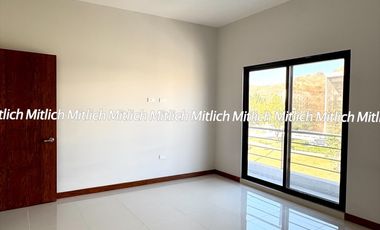 CASA EN VENTA ALTOZANO $5,400,000