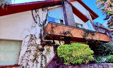 Casa en esquina en fraccionamiento on CCTV y Vigilancia