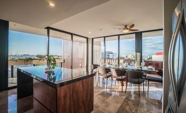 Penthouse de Ultra-Lujo, 3 Recámaras y Alberca Privada en el Corazón de Playa