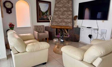 EN VENTA PRECIOSA CASA EN CONDOMINIO