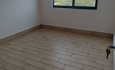 Casa en renta Residencial Benevento, privada con control de acceso y guardias de seguridad, León, Gto.