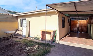 Casa de dos dormitorios en Villa El Sendero Quillota