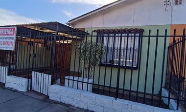 Casa de dos dormitorios en Villa El Sendero Quillota
