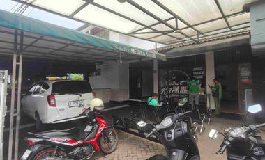 Ruang Usaha Kuliner Korea Jepang Chinese Food, Indoor & Outdoor Akses Pinggir Jalan Raya Ruang-Usaha di Tebet 105.0 m² Unfurnished
