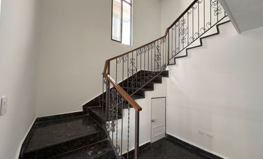 Casa Habitación en Venta, Ciudad Satélite, Monterrey, Nuevo León
