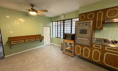 Casa Habitación en Venta, Ciudad Satélite, Monterrey, Nuevo León