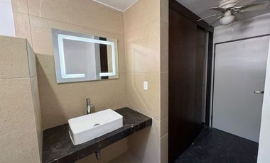 Casa Habitación en Venta, Ciudad Satélite, Monterrey, Nuevo León