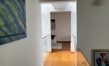 Vendo espectacular casa de 670 m2 y diseño exclusivo em el Parque Acosta, San Isidro limite con Magdalena