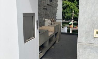 Vendo espectacular casa de 670 m2 y diseño exclusivo em el Parque Acosta, San Isidro limite con Magdalena