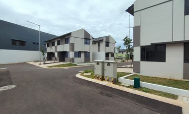 Dijual/Disewakan Rumah Siap Huni Lokasi Strategis di Cendana Botanic