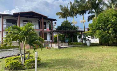 se renta casa campestre