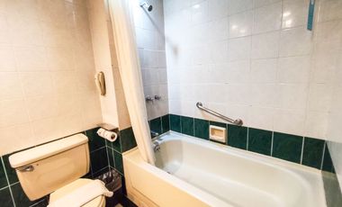 FOR RENT - CORNER UNIT AT BERJAYA HOTEL