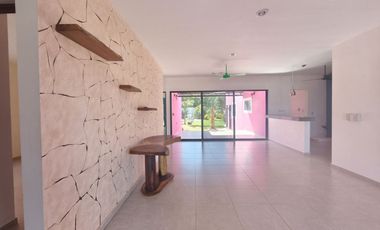 Renta de casa de un piso SIN muebles en Baspul