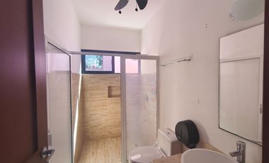 Renta de casa de un piso SIN muebles en Baspul