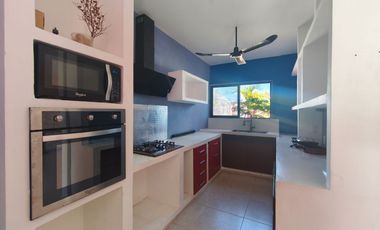 Renta de casa de un piso SIN muebles en Baspul