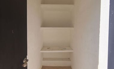 Renta de casa de un piso SIN muebles en Baspul