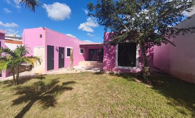 Renta de casa de un piso SIN muebles en Baspul