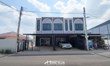 อาคารพาณิชย์ ถนนโป่งไผ่ ซอยพวงทอง ใกล้นิคมอุตสาหกรรม 304 ปราจีนบุรี