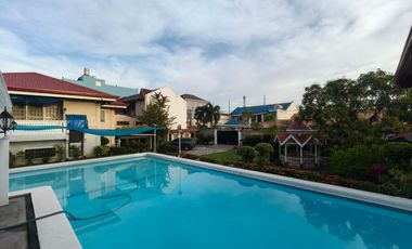 Hop Spring Resort for sale in Pansol Calamba laguna corner lot near highway