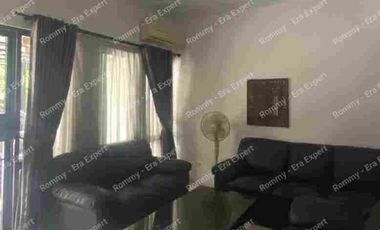 Rumah 2 lantai siap huni sudah renovasi dekat akses Tol dan MRT di Metland Menteng Cakung Jakarta Timur