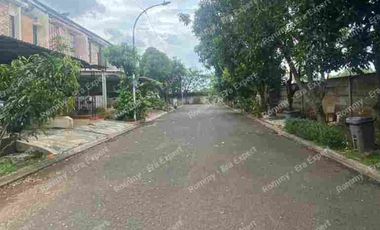 Rumah 2 lantai siap huni sudah renovasi dekat akses Tol dan MRT di Metland Menteng Cakung Jakarta Timur