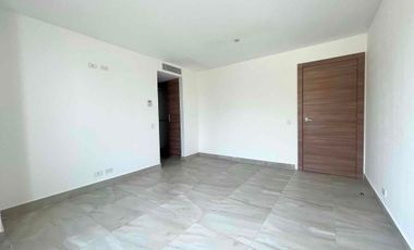 En Manta se Alquila Departamento de 4 Dormitorios . Sector Sur-Urbanización Pedro Balda