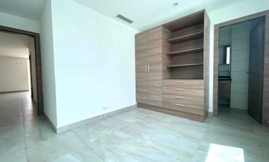 En Manta se Alquila Departamento de 4 Dormitorios . Sector Sur-Urbanización Pedro Balda