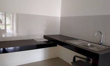 Disewakan Murah Rumah  Green Village 4x12m2 Cipondoh, Tangerang