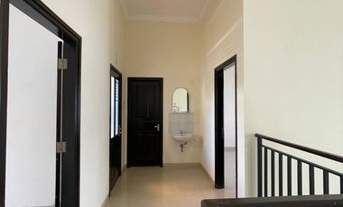 Disewakan Rumah Siap Huni Semi Furnished di Villa Puncak Tidar Malang