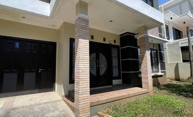 Disewakan Rumah Siap Huni Semi Furnished di Villa Puncak Tidar Malang