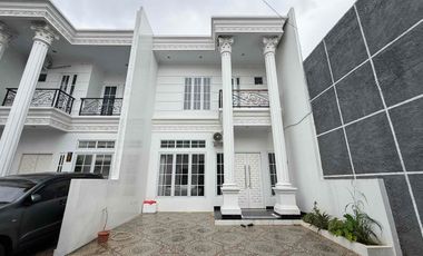 Hunian Megah 2 Pilar Cantik, Rasa Istana di Lokasi Strategis Jagakarsa Jakarta Selatan 🏰✨