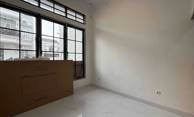 Hunian Megah 2 Pilar Cantik, Rasa Istana di Lokasi Strategis Jagakarsa Jakarta Selatan 🏰✨