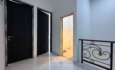 Hunian Megah 2 Pilar Cantik, Rasa Istana di Lokasi Strategis Jagakarsa Jakarta Selatan 🏰✨