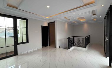 Hunian Megah 2 Pilar Cantik, Rasa Istana di Lokasi Strategis Jagakarsa Jakarta Selatan 🏰✨