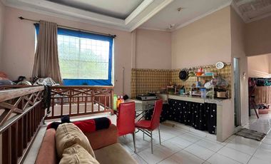 Rumah 2 Lantai Termurah di Cinangka  Pondok Cabe, Dijual di bawah harga pasar