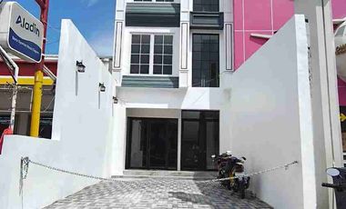 gedung kantor ruang usaha Margonda Depok