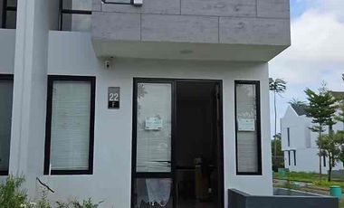 dijual san di sewakan cepat rumah 2 lantai full furnish di tallasa city cluster utopia