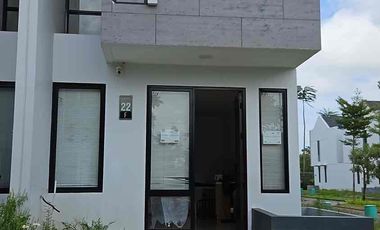 dijual san di sewakan cepat rumah 2 lantai full furnish di tallasa city cluster utopia