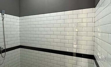 Disewakan Rumah 2 lantai Semi Furnished Tanah Luas Tamanmartani dekat Prambanan