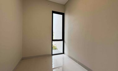 RUMAH BARU MODERN KOMPEK TERMURAH DI SAWANGAN, DEPOK