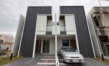 RUMAH BARU MODERN KOMPEK TERMURAH DI SAWANGAN, DEPOK