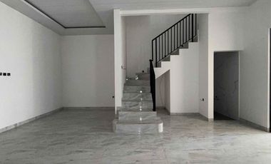 Rumah Classic Siap Huni Cinere Depok
3 Lantai + Rooftop  Termurah Start 2 Miliar