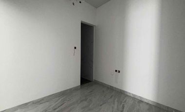 Rumah Classic Siap Huni Cinere Depok
3 Lantai + Rooftop  Termurah Start 2 Miliar